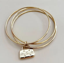 Load image into Gallery viewer, YB Stainless steel 24k LV Lock 3 in 1 bangles non tarnish hypoallergenic Fashion Jewelry ON SALE