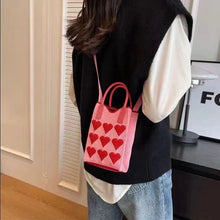 Load image into Gallery viewer, YB New Korean Fashion Heart Knitted Mini Square Handbag Women Small Mobile Phone Shoulder Bag Crossbody Bag
