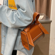 Load image into Gallery viewer, YB NEW ARRIVAL Korean Cute Style Fashion Ladies Sling Bag On Sale (XH18)
