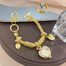 Load image into Gallery viewer, YB New Gold Heart Chain Fashion Women Watch On Sale

