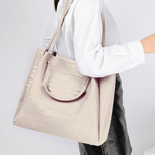Load image into Gallery viewer, New Arrival Elegant, Stylish Ladies Bag Set3  PU Leather  On Sale (XNB6)
