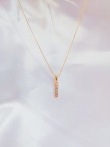 Minimalist Small Pendant Necklace