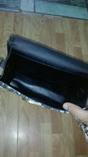 Load image into Gallery viewer, YB New Design High Quality Fashion Bag On Sale with Box Sling Bag_04
